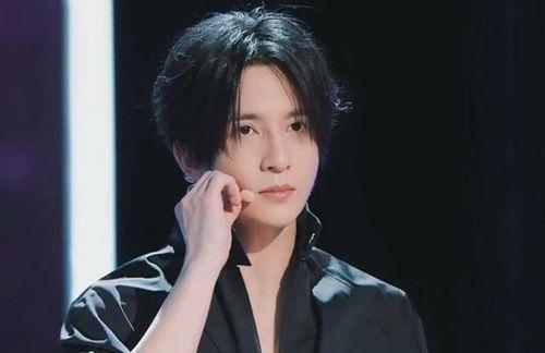明星网红没出来发声,明星网红集体失声，真相成谜引热议”