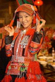 彝族女明星网红有哪些,彝族女明星网红风采掠影